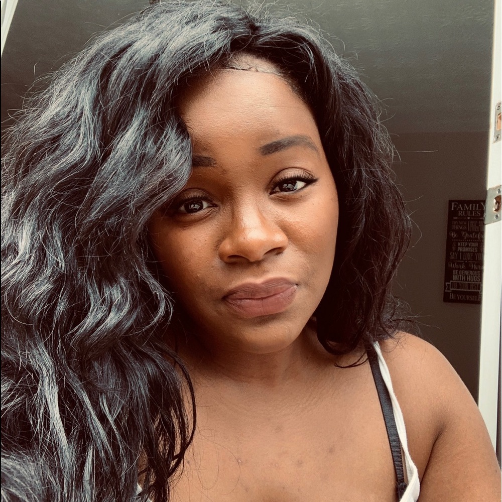 Meet your Posher, Markita